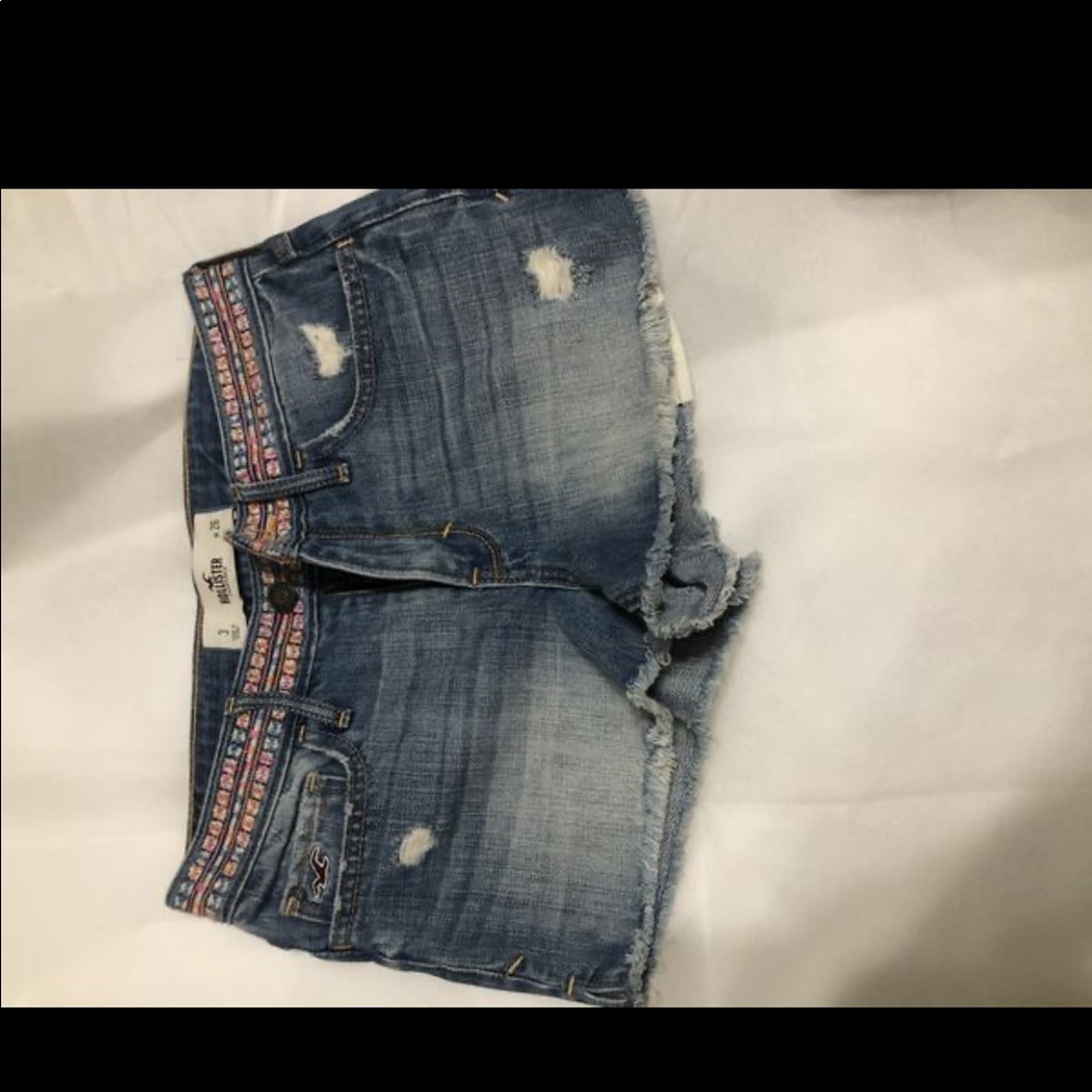 Women’s Hollister shorts ! !